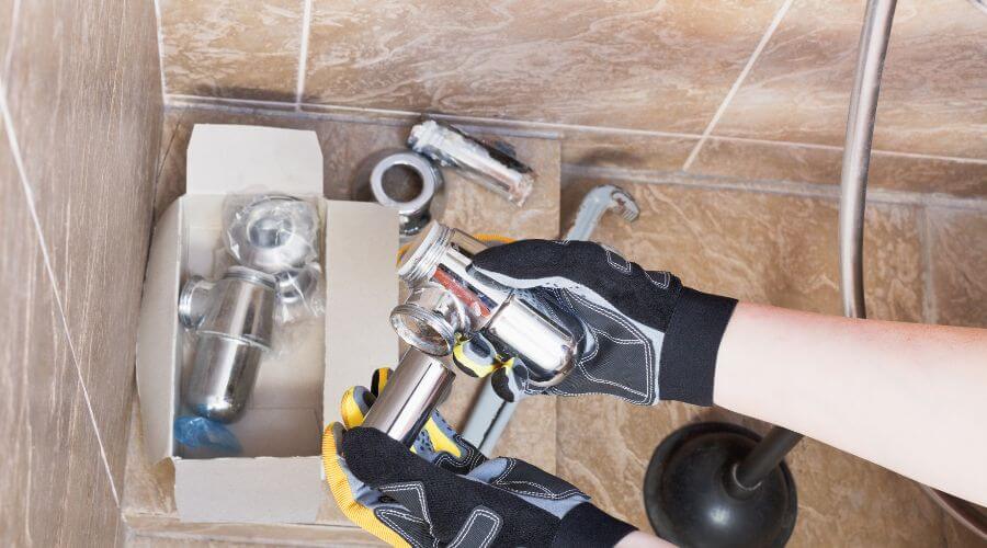 Expert Emergency Roof Repairs services in Farnhamville, IA